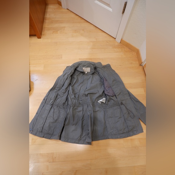 Banana Republic Utility Jacket - Picture 8 of 13